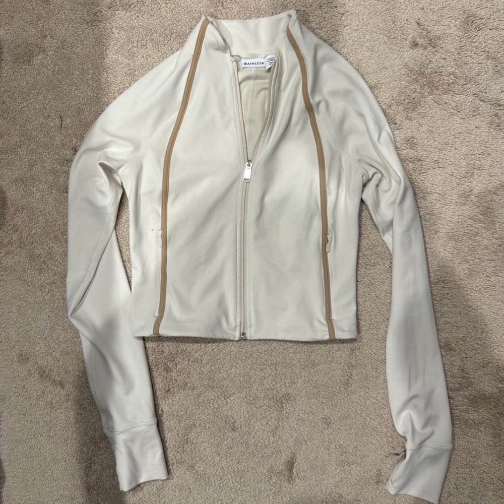athleta workout zip-up jacket 
brand new — worn once